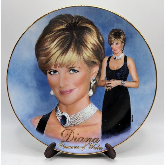 The Bradford Exchange Accents Diana A Woman Of Style Completely